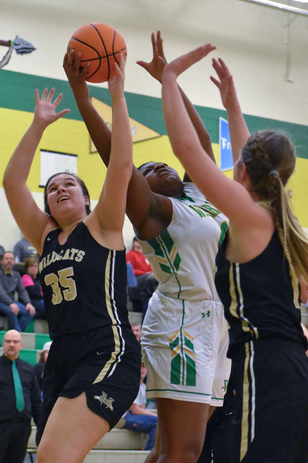 West Iredell-Draughn basketball 3.JPG
